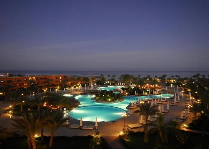 Apartment 2-bdr With Sea View, 2nd Floor, 37 *