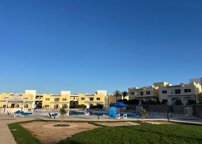 2-bdr With Sea View, 2nd Floor, 37 Apartment